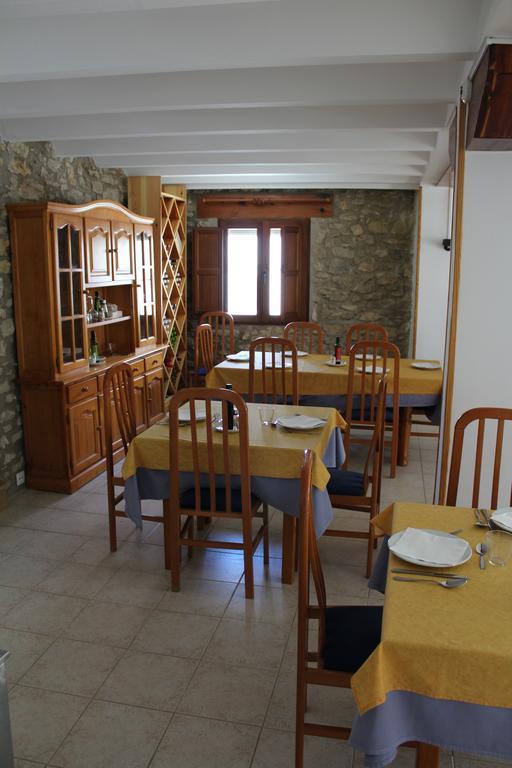 Hotel D'Ares Ares del Maestre Exterior photo